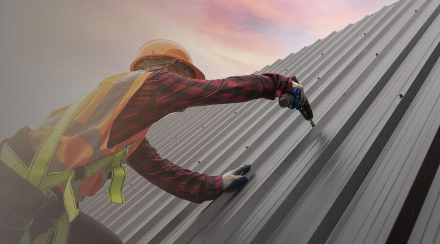 Professional residential roofers in Sulphur Springs, IN